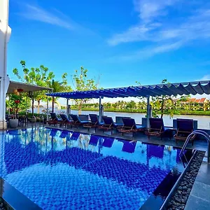 Riverside White House Boutique Hội An