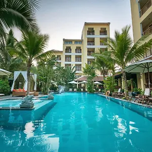 Essence & **** Hoi An